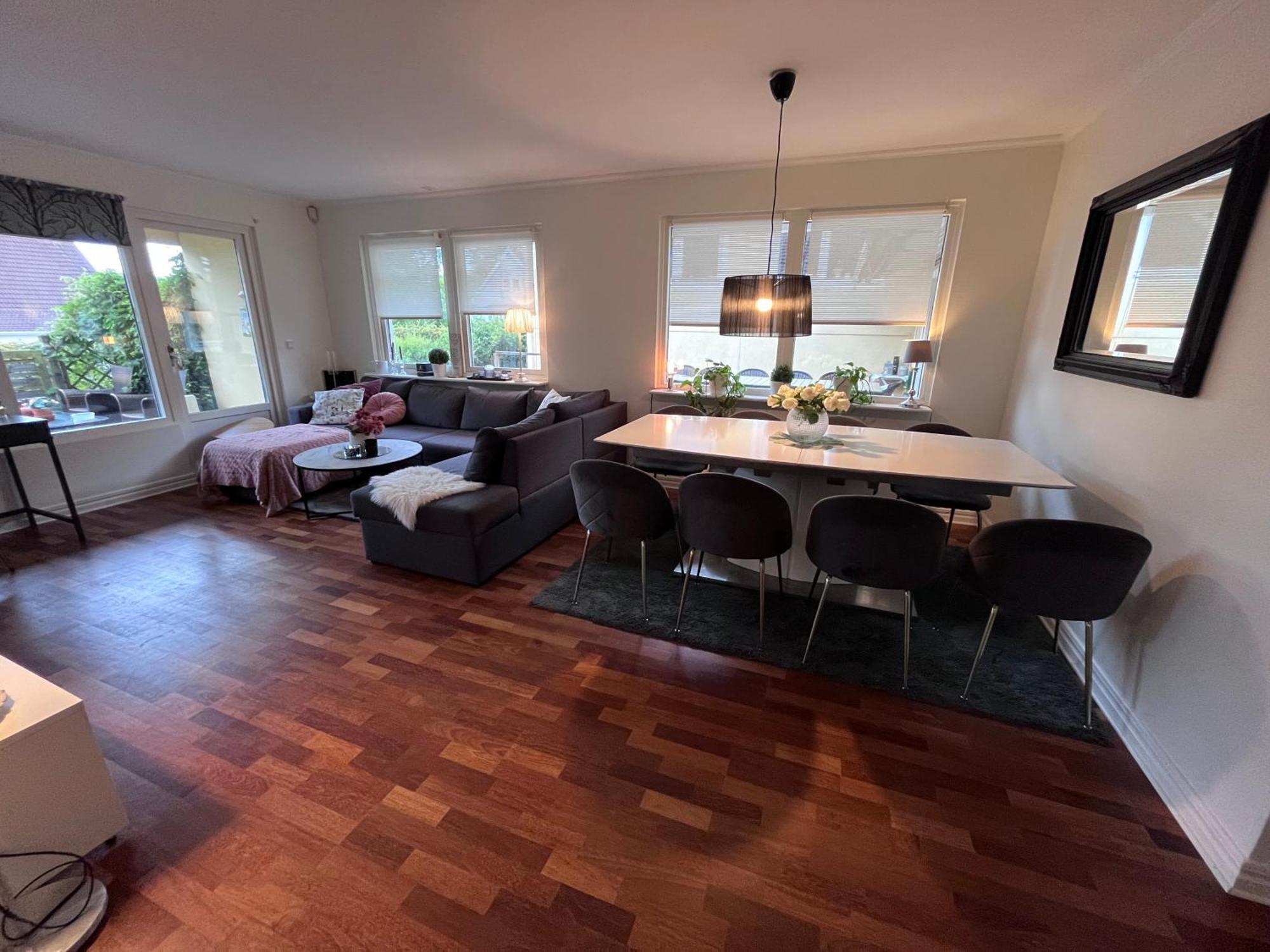 Havsnaera Nyrenoverat Centralt I Båstad Esterno foto